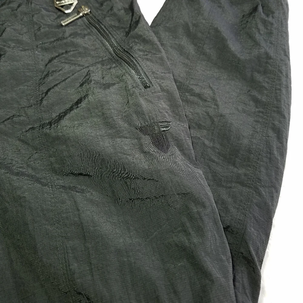 Vintage Tyrolia High Waisted Skiwear Skiboarding Stirrup Black Pants - Picture 4 of 11